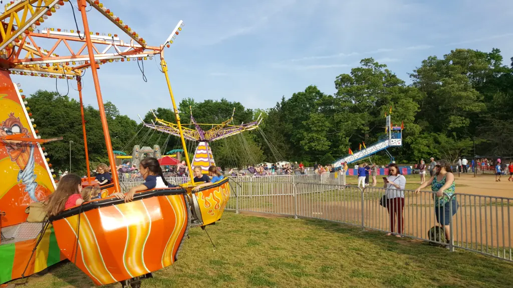 Amusements rented for fundraising at a school festival